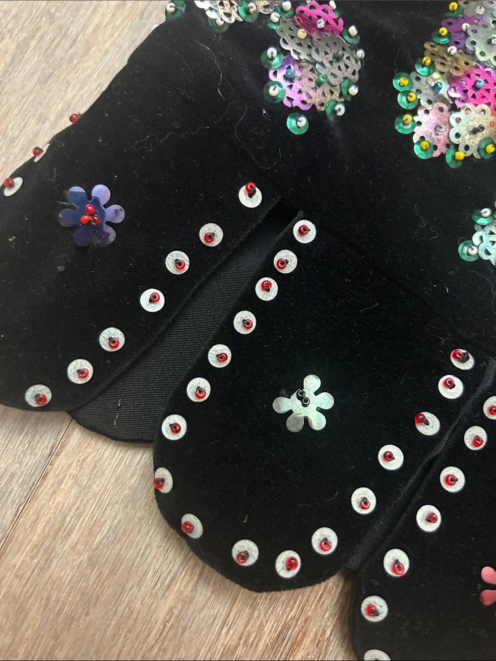 60s 70s hippie boho style Black Sequined Floral velvet  Vest
